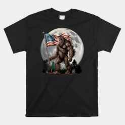 Bigfoot Sasquatch American Flag Full Moon Unisex T-Shirt