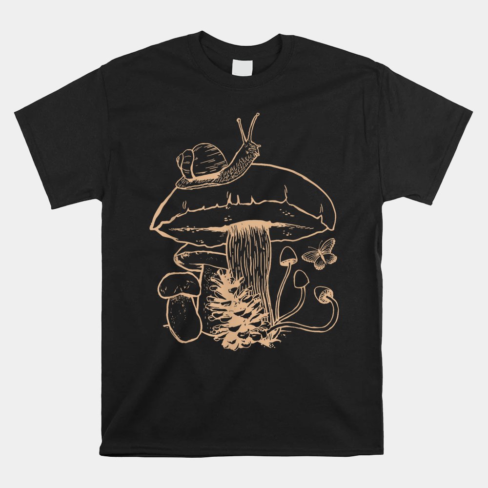 Cottagecore Aesthetic Mushroom Snail Goblincore Mycology Unisex T-Shirt