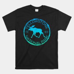 Moose Design Yellowstone National Park Souvenir Hiker's Unisex T-Shirt