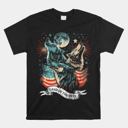 Wolf American Flag Howling America Moon Unisex T-Shirt